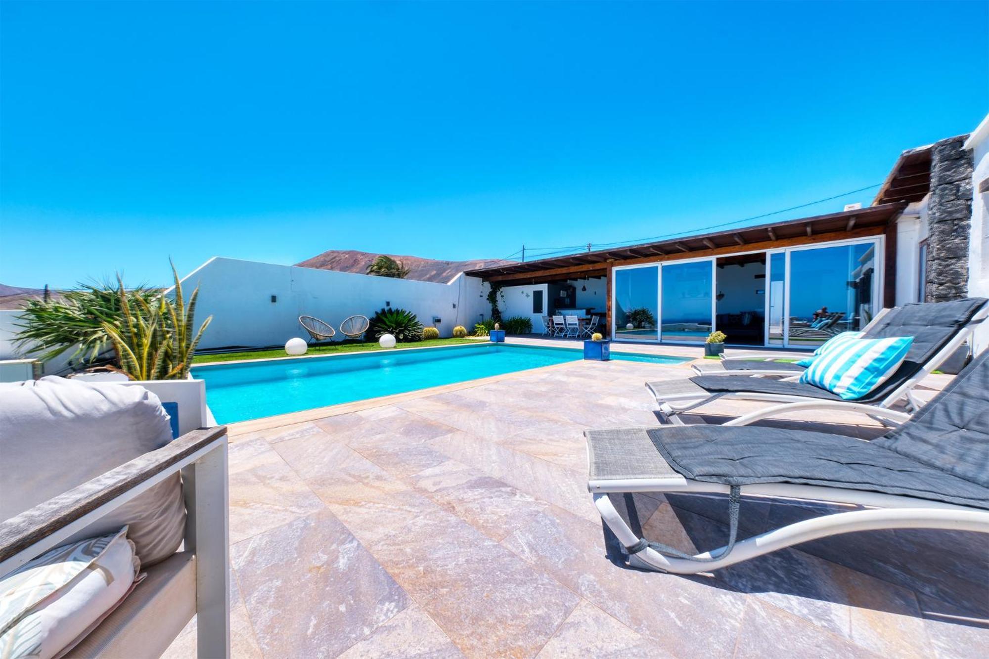 Villa Macher Piscina Y Bar Piscina Tías Exteriör bild